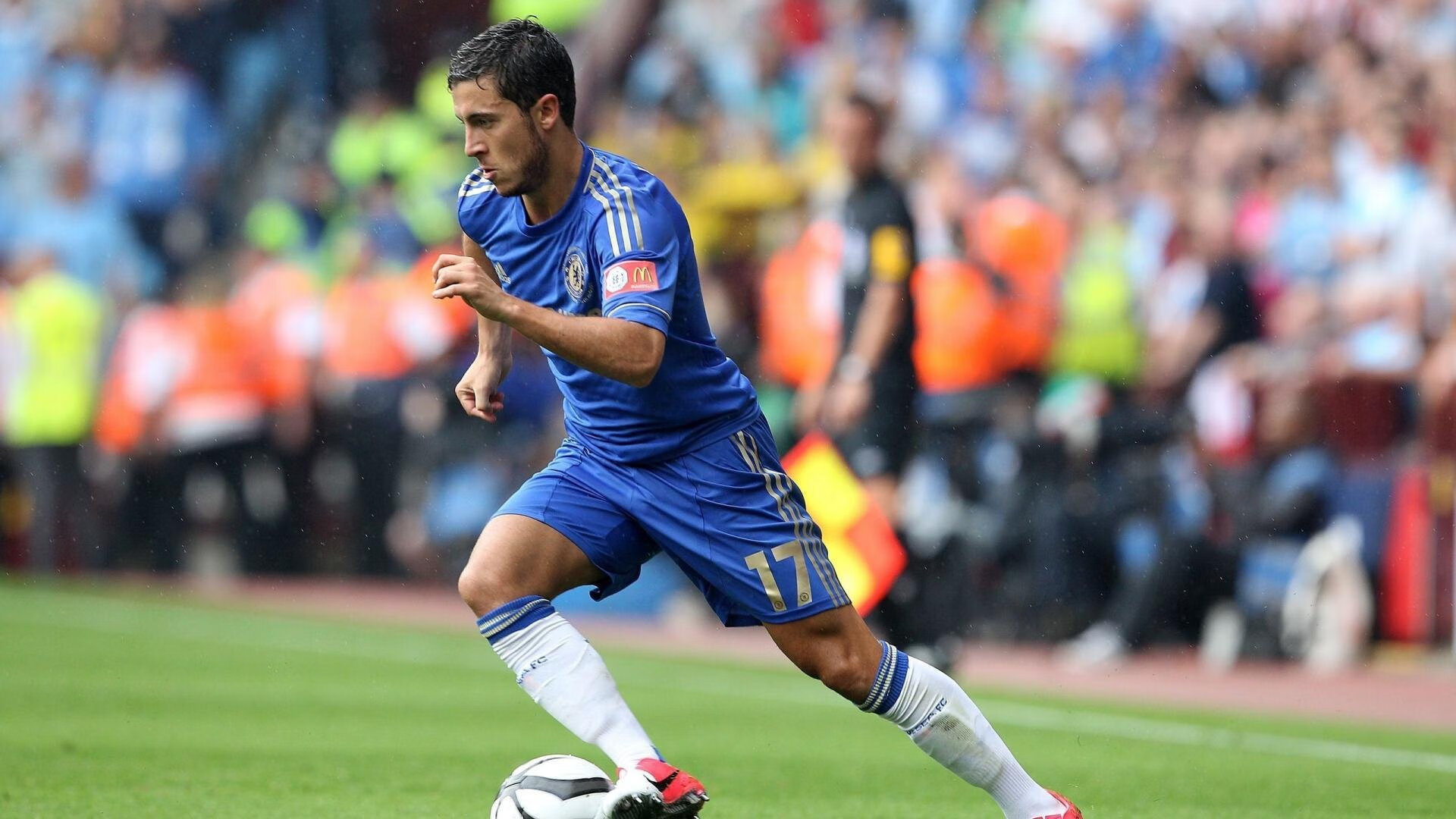 开云体育官网-国际足球赛事逐步常态化，竞技水平显著提升，国际足球比赛的比赛时间是多少